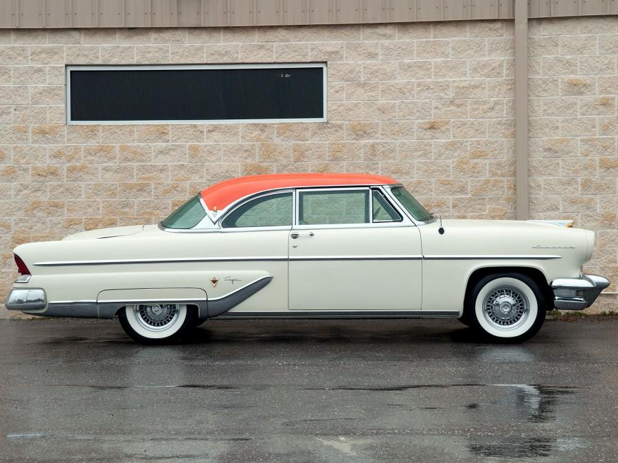  Lincoln Capri Special Custom Hardtop Coupe 1955 года  (фото 13 из 14)